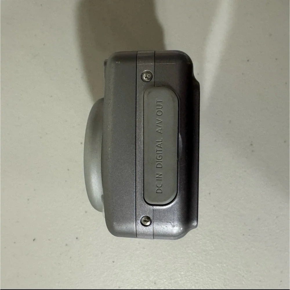 Canon PowerShot A710 IS 7.1MP Digital Camera 6x Zoom Silver Tested